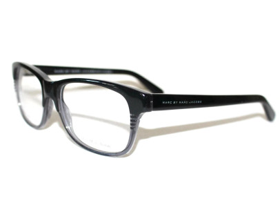 MARC JACOBS (588)